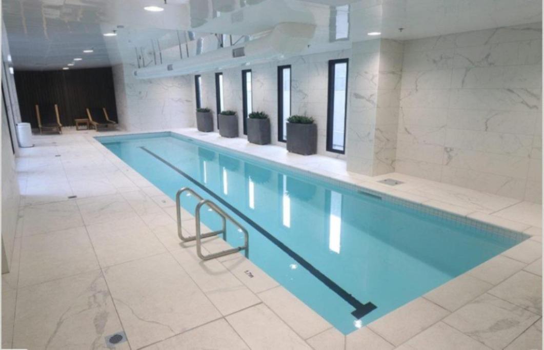 Free Wifi!! Spacious 1-Bedroom Apt, Auckland Cbd Luaran gambar